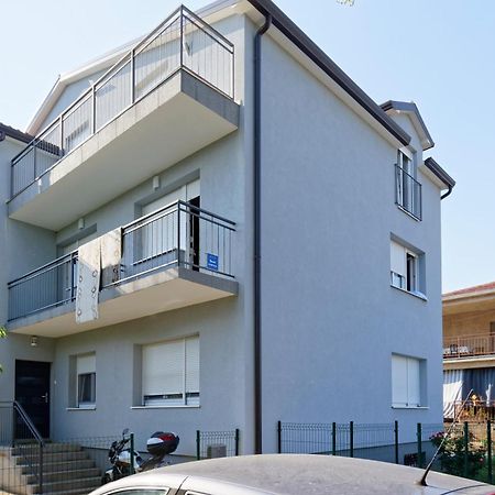 Apartments Goran By Rent Istria Умаг Стая снимка