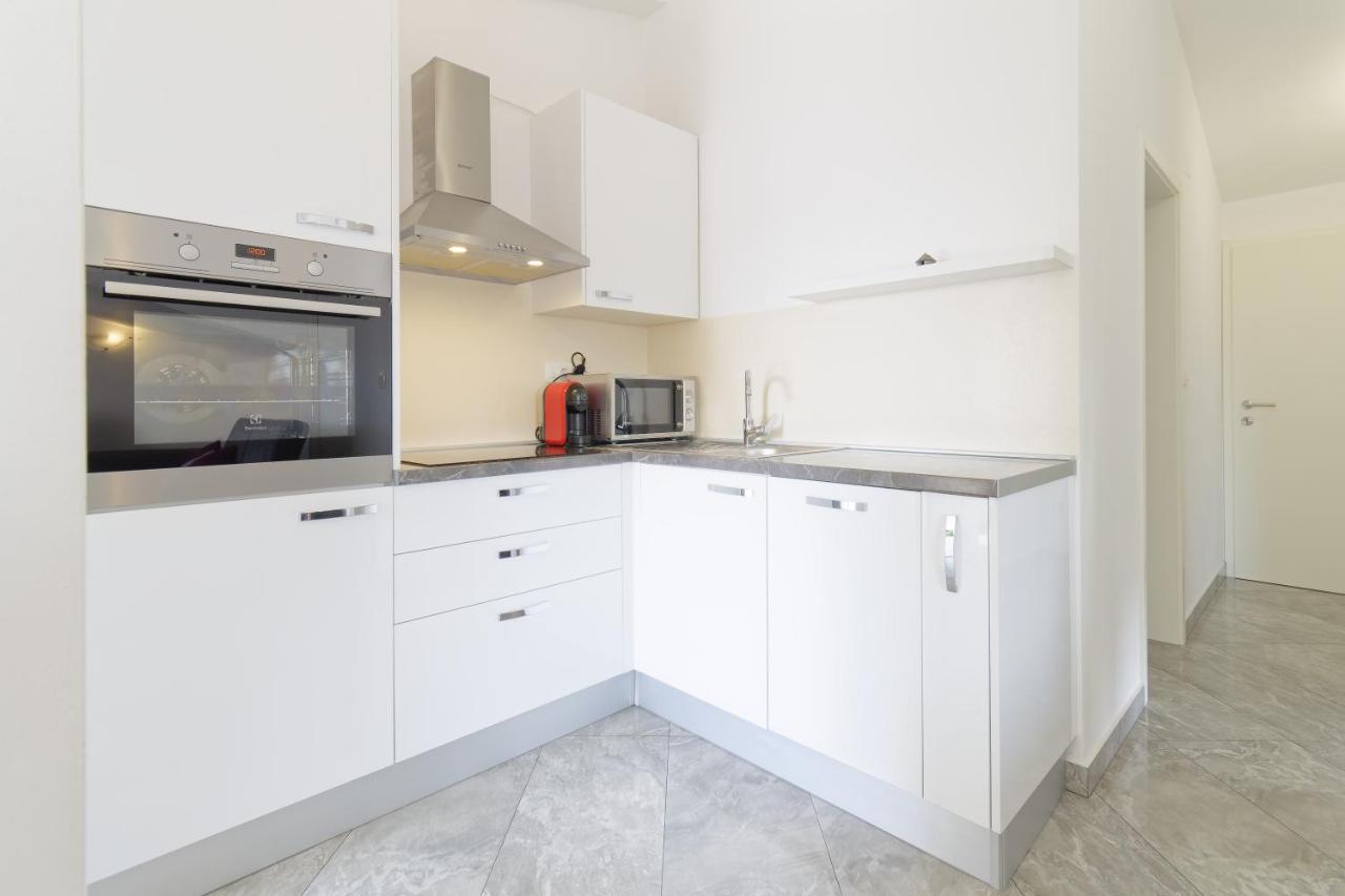 Apartments Goran By Rent Istria Умаг Екстериор снимка
