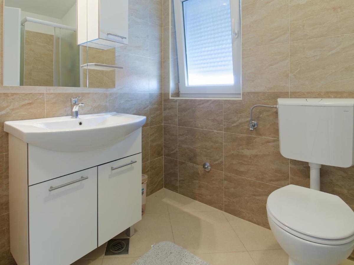 Apartments Goran By Rent Istria Умаг Екстериор снимка